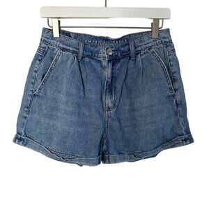 American‎ Eagle Mom Short Size 6